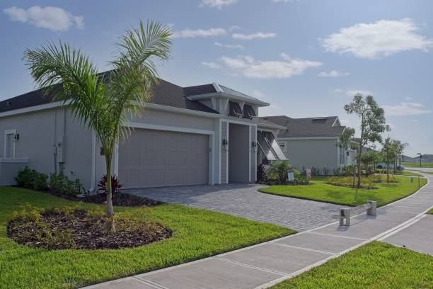 Best Commercial Driveway Pavers  in Louisiana, MO