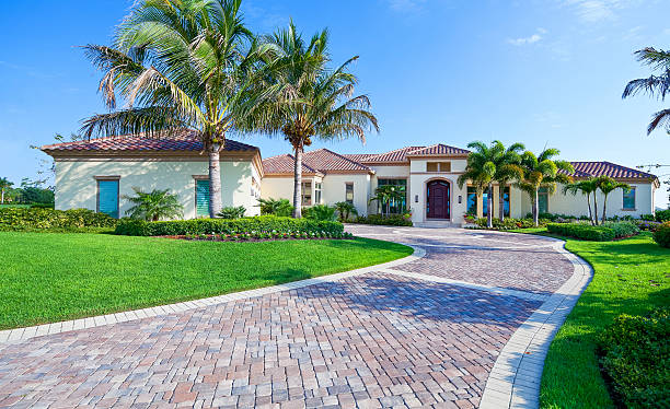 Best Interlocking Driveway Pavers  in Louisiana, MO
